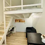 Cozy Near The Eiffel Tower * Parijs