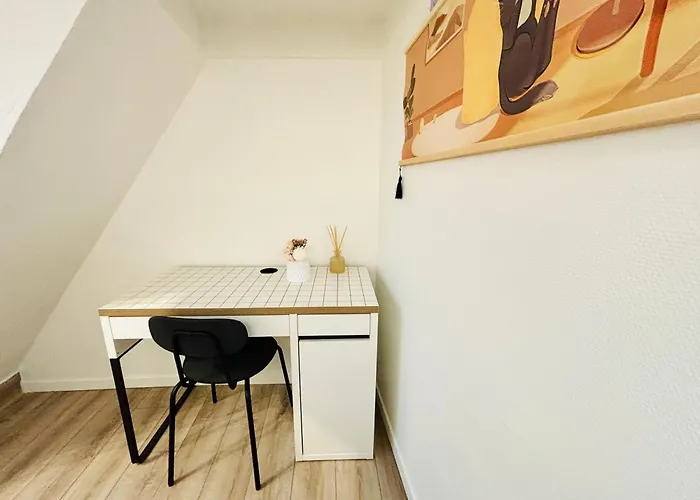 Cozy Near The Eiffel Tower